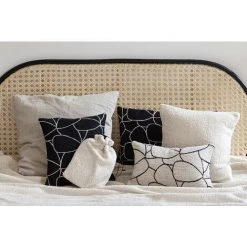 MILIBOO Coussin à Motifs écru Et Noir 45 X 45 Cm LYS - Naturel -France MILIBOO Soldes 2022 65600827 4